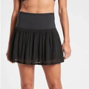 Athleta A-Game Mesh Pleats mid-rise tennis skort 13.5" Black, black, size S, EUC